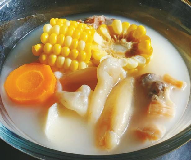 花胶玉米排骨 花胶玉米排骨可以一起吃吗