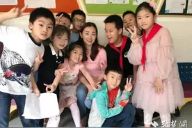 武汉小学刘素华、李芳：两代师生成同事，将教育理念代代相传图片