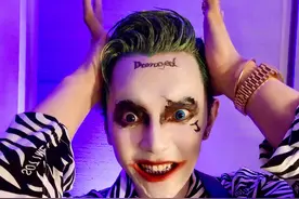 汪东城cos小丑造型 妆容夸张还原度满分图片