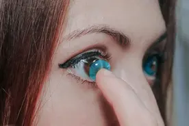 美瞳的爆裂舞台：眼球美容经，疯赚200亿图片