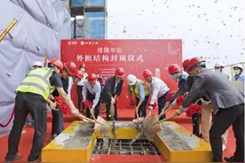 388米！深圳新地标外框顺利封顶，预计2022年竣工图片