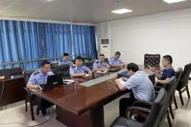 广西一男子名下多张银行卡，每张流水都超千万！警方：14人被抓图片