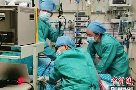 8岁女童广州成功移植双肺 创华南成功肺移植最小年龄纪录图片