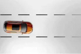 开车累了别硬撑，闭眼瞬间祸事来图片