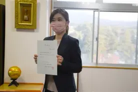 许昕、福原爱相继获聘大学教授，你还认识哪些名人客座教授？图片