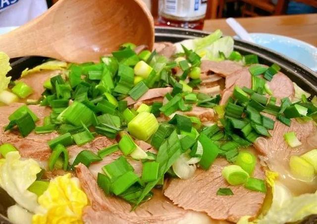 乐活美山羊奶身体滋润乳保湿吗