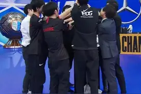 《英雄联盟》S11总决赛，EDG3:2战胜DK夺LPL第三座S赛冠军图片