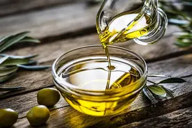 注意！米、面、油开封超过这个时间，赶紧扔……图片