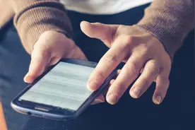 为什么单列视频信息流更无脑？图片