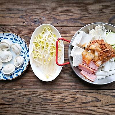 十分钟快手菜韩式部队火锅#精致一人食#，比外卖强