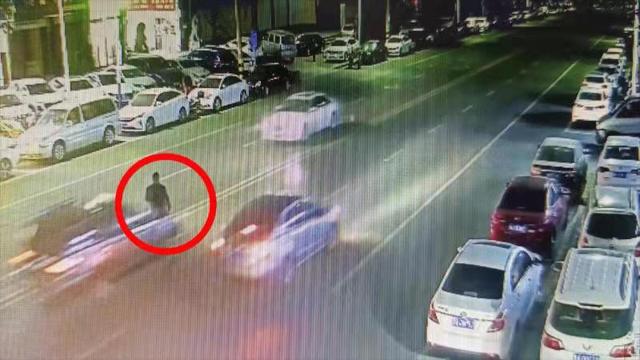 男子醉驾肇事逃逸 被撞人抢救无效死亡