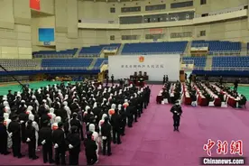 多地喊话！这类人拒不回国将注销户口图片