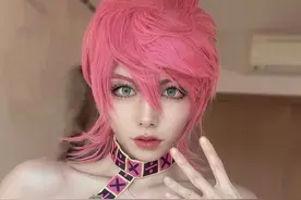 超还原JOJO立走红！辣妹COS《JOJO》乌纳大秀腹肌图片