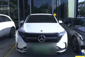 50万买奔驰新能源车，不到一年修了又修！佛山车主很无语：还要自费...图片