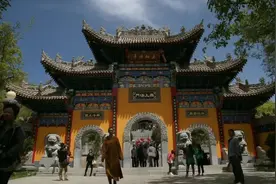 崆峒山的一件“假袈裟”图片