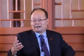 法学苑丨人大法学院院长王轶：与平庸抗争 做最好的自己图片