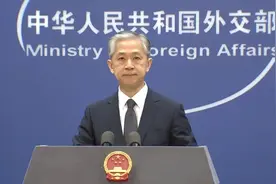 解放军战机俯瞰澎湖列岛，外交部：中方坚定举措，“台独”感受得到图片