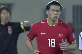 李铁“神换人”痛失好局，国足1:1平阿曼出线仅剩“理论希望”图片