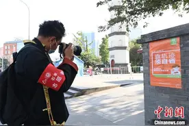 成都抗疫的外籍志愿者：愿为城市“康复”贡献力量图片