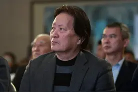 朱广沪谈李铁用人争议：教练有教练的想法 他一定比其他人更明白图片
