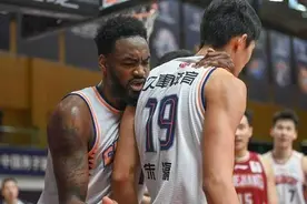 诺阿·冯莱已入境隔离，“寂寞大神”第三阶段回归图片