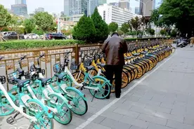 停放点“飘忽不定”，共享单车如何既文明又便利图片