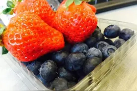 收藏！医生列出了癌症患者水果“红黑榜”图片