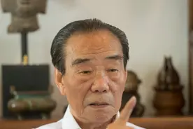 林芸生：为闽剧舞台留下30多台大戏图片