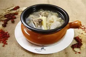 香港连续多年全球长寿地区冠军，除了医疗，生活习惯也值得学习图片