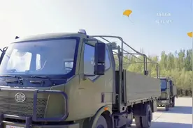 熄灯号丨军用卡车的浪漫图片