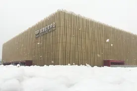 冬奥场馆巡礼｜6小时极限操作！五棵松中心冰球篮球场地转换图片