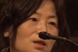 芝大遇害中国留学生追悼会，母亲哽咽：第一次出国，是参加你的葬礼图片