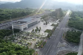 惠东稔山镇党委书记梁晓东：抓重点项目建设、推进乡村振兴图片