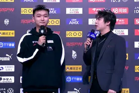 AG晋级季后赛败者组，猫神露出久违的笑容图片