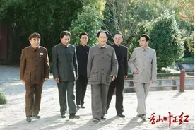 央一大剧《香山叶正红》今晚开播，聚焦中共中央进京“赶考”的伟大岁月图片
