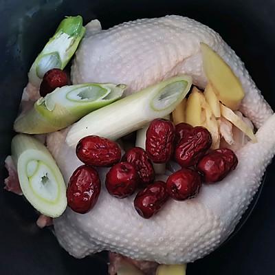 老鸡炖花胶 2026年老鸡炖花胶的功效和作用