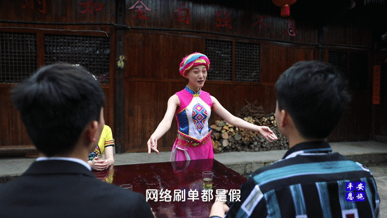 当骗子遇上花式反诈，网友：给我打电话，能骗到算我输