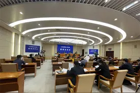 一家庭农场在黄河河道建设大棚及管理用房 法院：30日内将土地恢复原状并予以返还图片