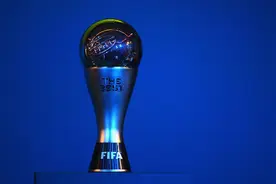 FIFA宣布世界足球先生候选名单，C罗、梅西、莱万在列视频封面