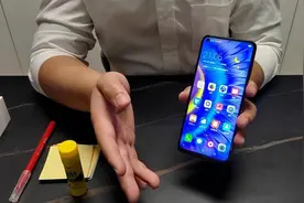 淘宝被指售假手机续：平台承认非正品，不会主动通知消费者