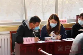 安阳129名退役士兵“阳光选岗”图片