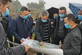 我为群众办实事｜四川拟制定办法为优秀青年人才开职称评审绿色通道图片