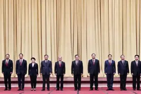 “70后”张迎春成为全国最年轻女性省委常委图片