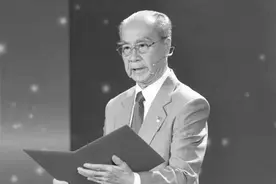 播音界泰斗方明去世，曾三次来汉演出，“他是最德高望众的老前辈，也是最勤奋刻苦的一位”图片