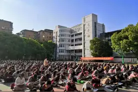 “双轨”教育驱动发展 艺术特色为梦引航——南昌市第十八中学艺术特色教育发展的探索与实践图片