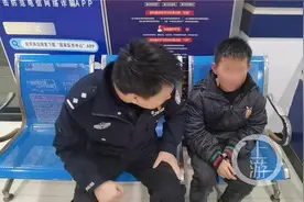 男孩因学习挨批深夜负气离家 哭诉：“爸爸妈妈不爱我了！”图片