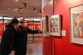 中俄儿童画出大国友谊图片