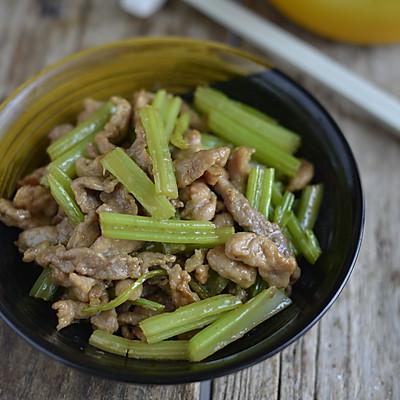 如何做出芹菜无丝肉片滑嫩的芹菜炒肉
