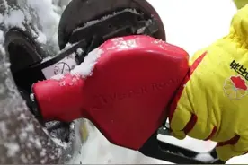 冬天汽车启动难，可能是这几个原因图片