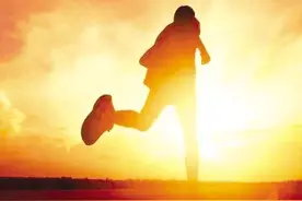 “致未来大学的我”来稿选登 本组稿件来自西安高新第一中学初2024届学生图片